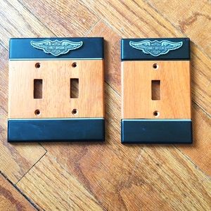 HARLEY DAVIDSON light switchplates, black and wood (not sure if real wood🤔)